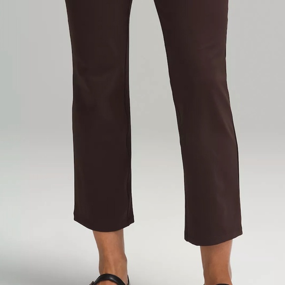 Lululemon Smooth Fit Pull-On High-Rise Pant - Black - Size 10 Cropped - Picture 8 of 8